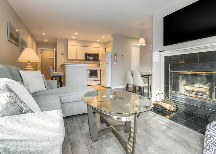 Hike, Bike & Swim: Mt Snow Condo W/ Resort Perks
